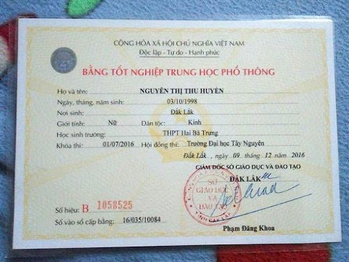 Làm bằng giả giá rẻ