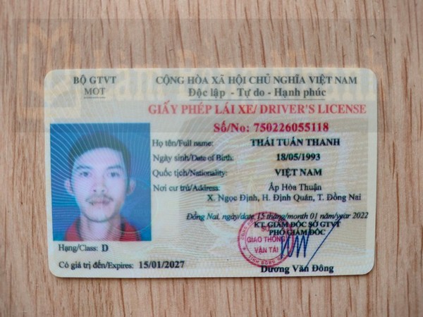 Mẫu bằng lái xe D mặt trước