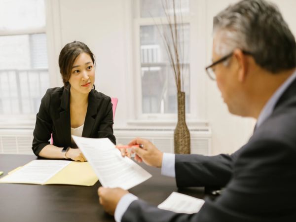 Mức Lương Của Phiên Dịch Viên Tiếng Hàn - Cơ Hội Và Tiềm Năng